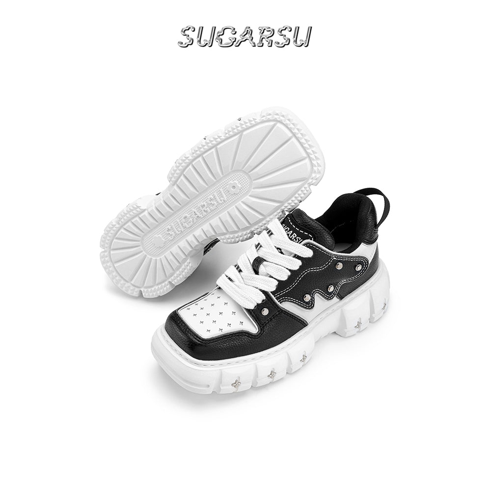 SugarSu Square Toe Stud Sneaker Black