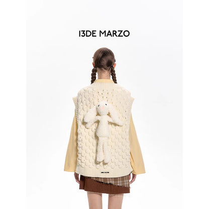 13De Marzo Plush Rabbit Doozoo Knit Vest Cream